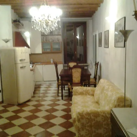 Casa Borsari Trezza * Verona